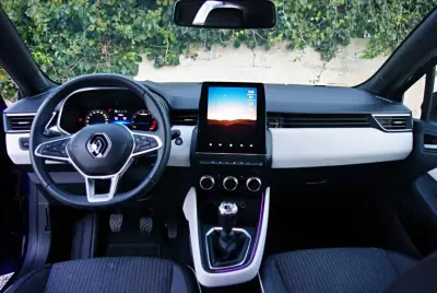 Renault Clio 2023 - 18900 EUR, 26048 km - AUTO.MOTO.pt - 26048km - foto 20 de 40