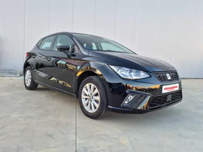 SEAT Ibiza 2018 - 10500 EUR, 94900 km - AUTO.MOTO.pt - 94900km - foto 2 de 8