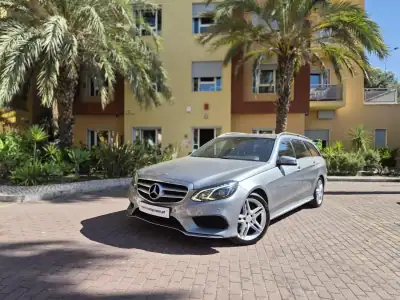 Mercedes-Benz E 300 2014 - 19480 EUR, 109000 km - AUTO.MOTO.pt - 109000km - foto 5 de 13