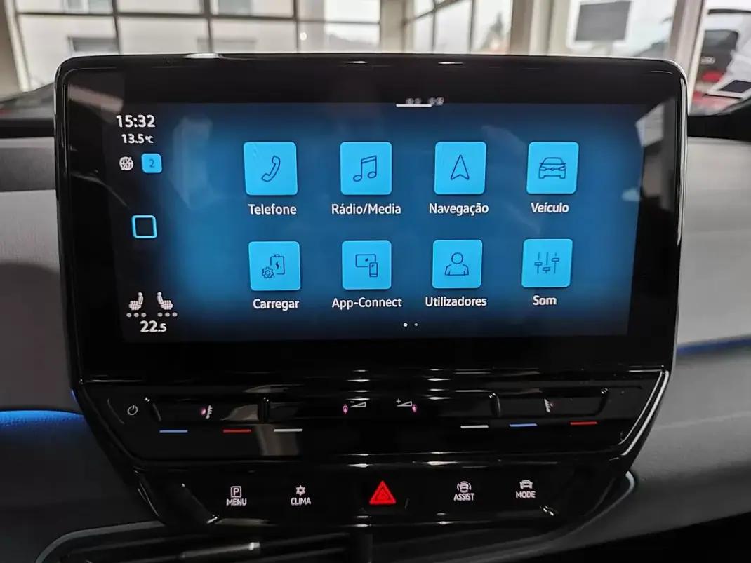 Volkswagen ID.3 2023 - 25950 EUR, 19300 km - AUTO.MOTO.pt - 19300km - foto 28 de 35