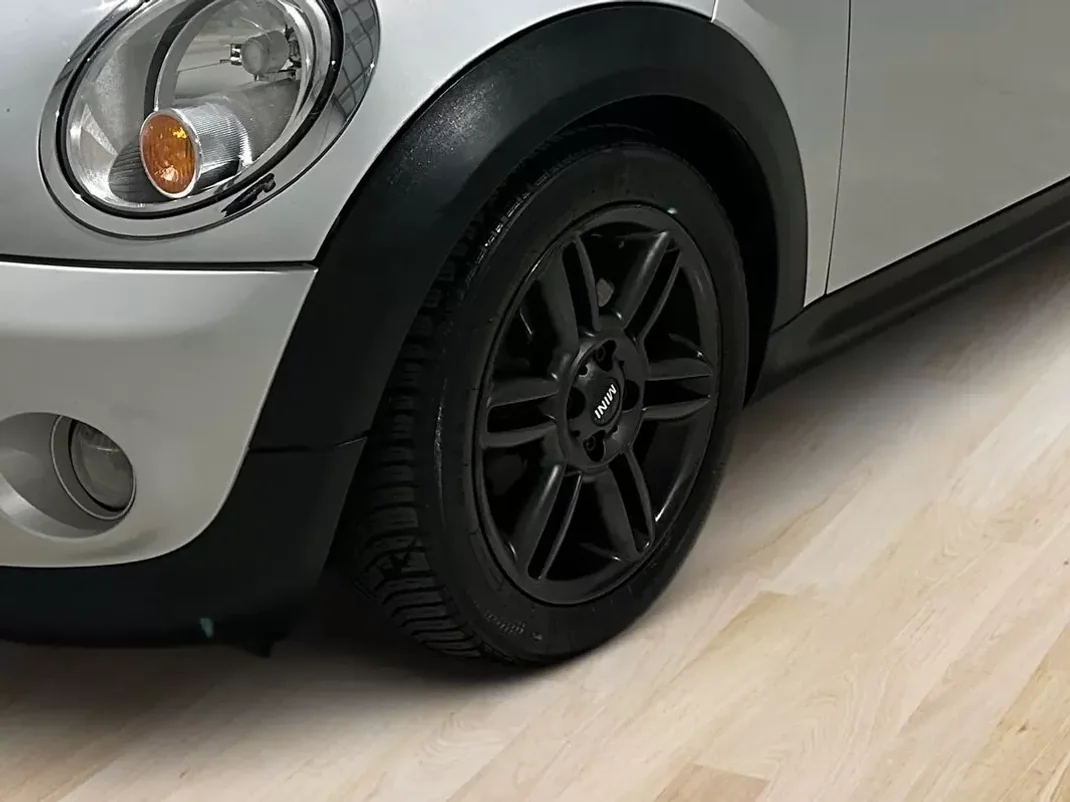 MINI BERLINGO 1.6hdi 3L AUTOMATICA 2012 - 9990 EUR, 199900 km - AUTO.MOTO.pt - 199900km - foto 6 de 17