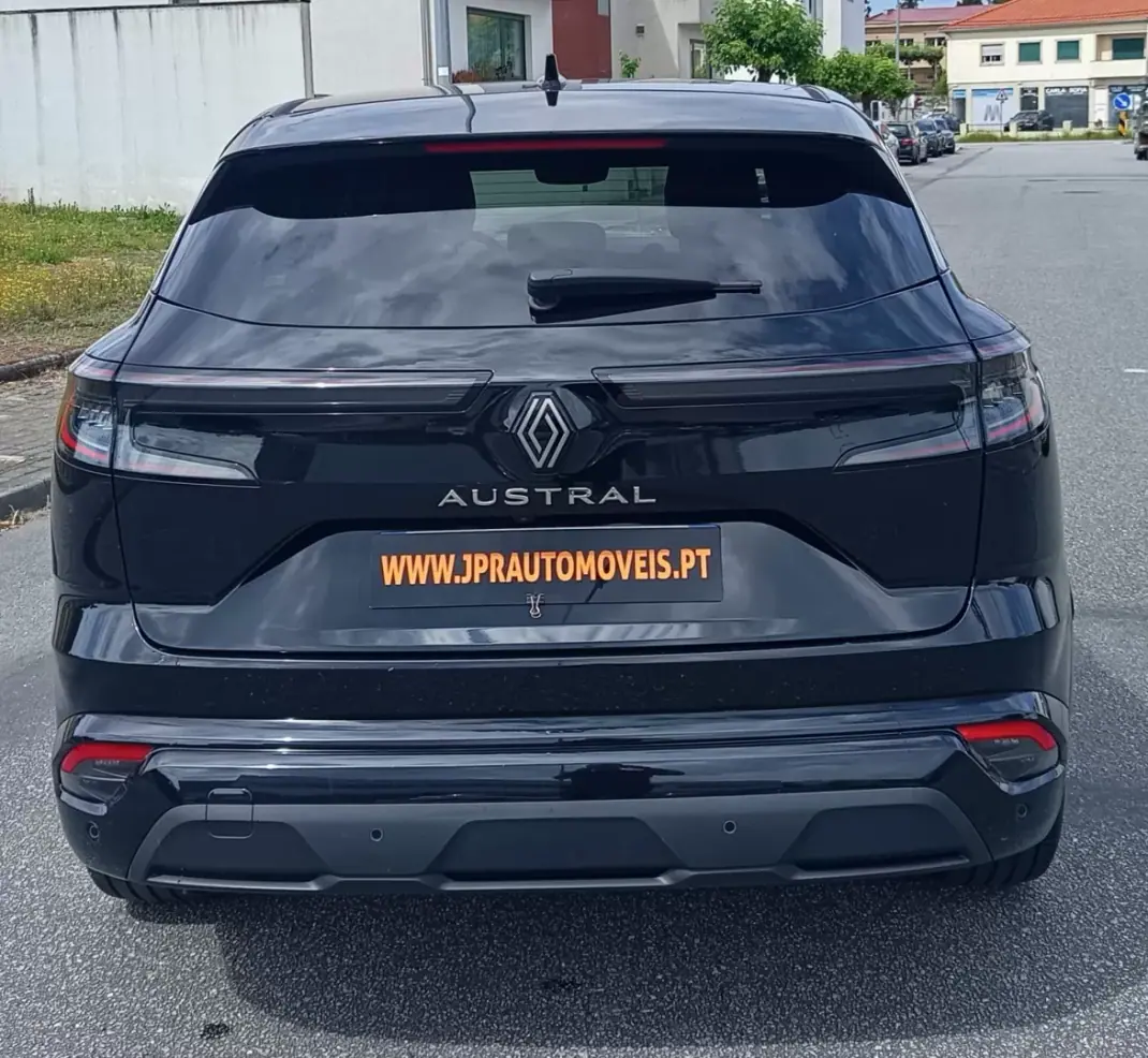 Renault Austral 2023 - 22990 EUR, 133900 km - AUTO.MOTO.pt - 133900km - foto 7 de 18