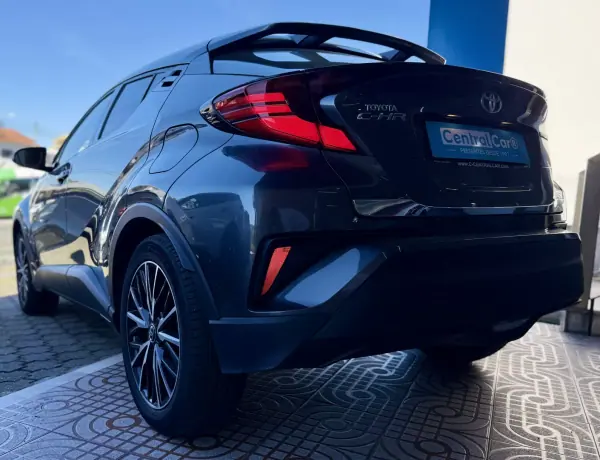 Toyota C-HR 2019 - 23950 EUR, 90000 km - AUTO.MOTO.pt - 90000km - foto 7 de 24
