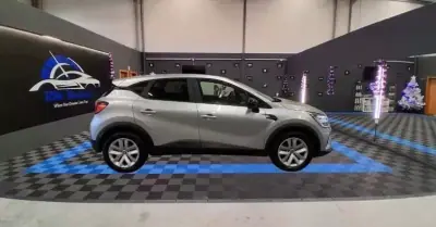 Renault Captur 2023 - 18990 EUR, 27990 km - AUTO.MOTO.pt - 27990km - foto 4 de 13