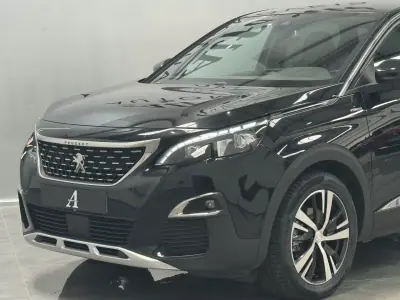 Peugeot 3008 2018 - 16990 EUR, 121000 km - AUTO.MOTO.pt - 121000km - foto 14 de 31
