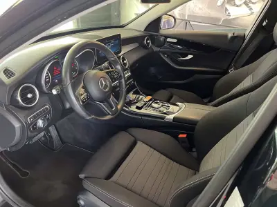 Mercedes-Benz C 300 2020 - 23800 EUR, 127619 km - 127619km - foto 6 de 25