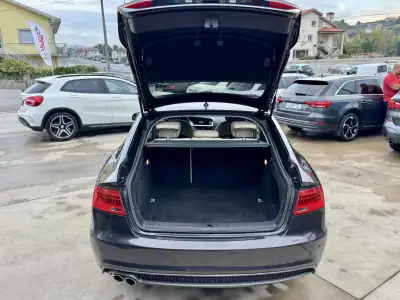 Audi A5 Sportback 2015 - 15750 EUR, 280000 km - AUTO.MOTO.pt - 280000km - foto 10 de 22