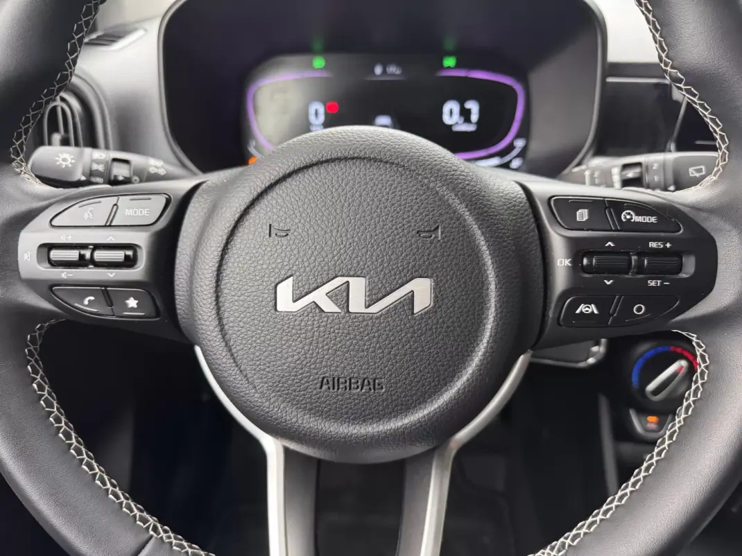 Kia Picanto 2025 - 15490 EUR, 20376 km - AUTO.MOTO.pt - 20376km - foto 12 de 23