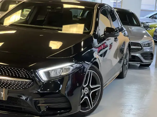 Mercedes-Benz A 180 2017 - 25990 EUR, 160000 km - AUTO.MOTO.pt - 160000km - foto 19 de 38