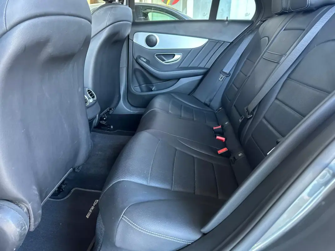 Mercedes-Benz C 220 2017 - 27900 EUR, 142254 km - AUTO.MOTO.pt - 142254km - foto 27 de 31