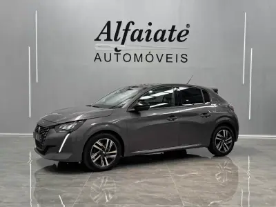 Peugeot 208 2023 - 98233km