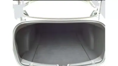 Tesla Model 3 2022 - 28500 EUR, 45186 km - AUTO.MOTO.pt - 45186km - foto 6 de 15