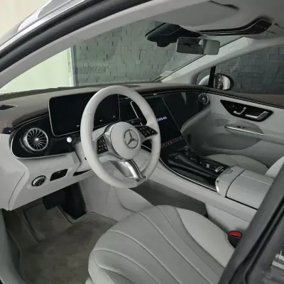 Mercedes-Benz EQE 2023 - 44900 EUR, 108002 km - AUTO.MOTO.pt - 108002km - foto 16 de 40