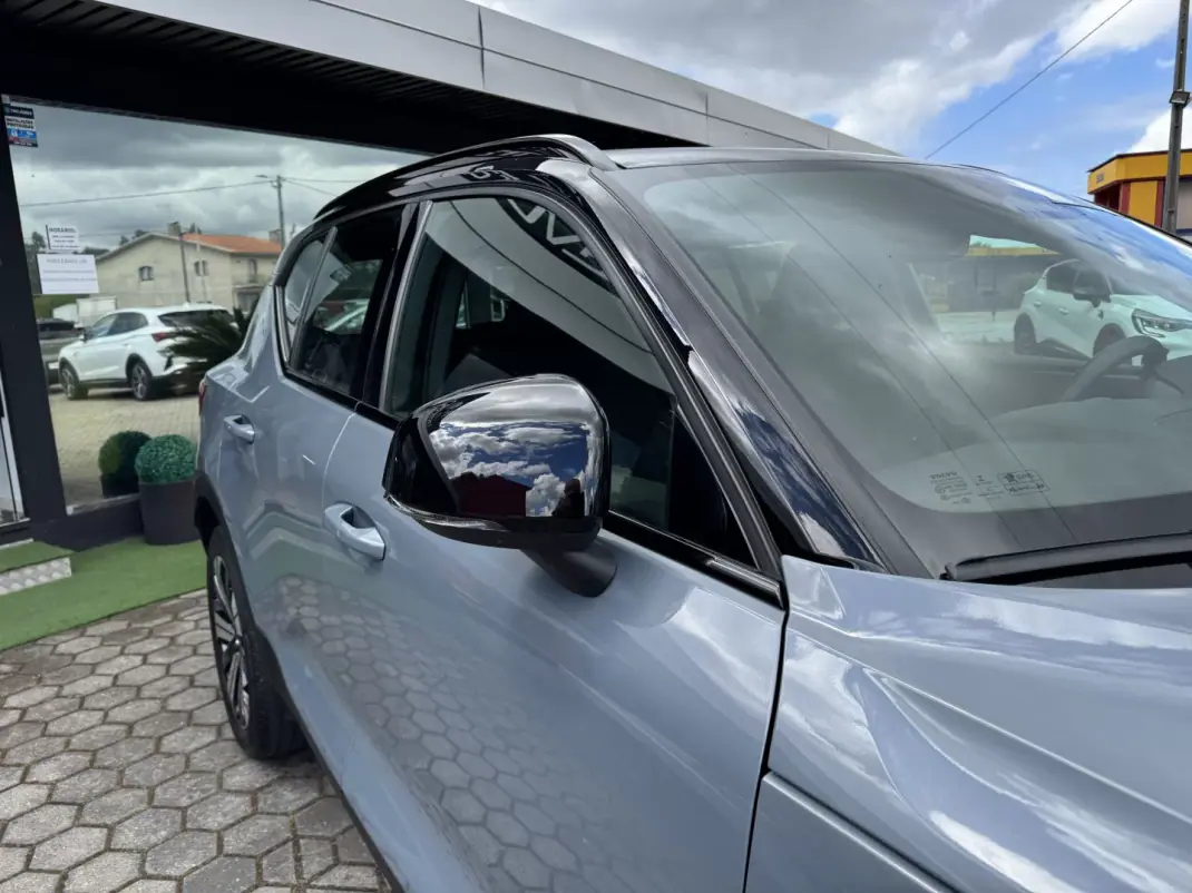 Volvo XC 40 2023 - 28500 EUR, 58000 km - AUTO.MOTO.pt - 58000km - foto 21 de 38