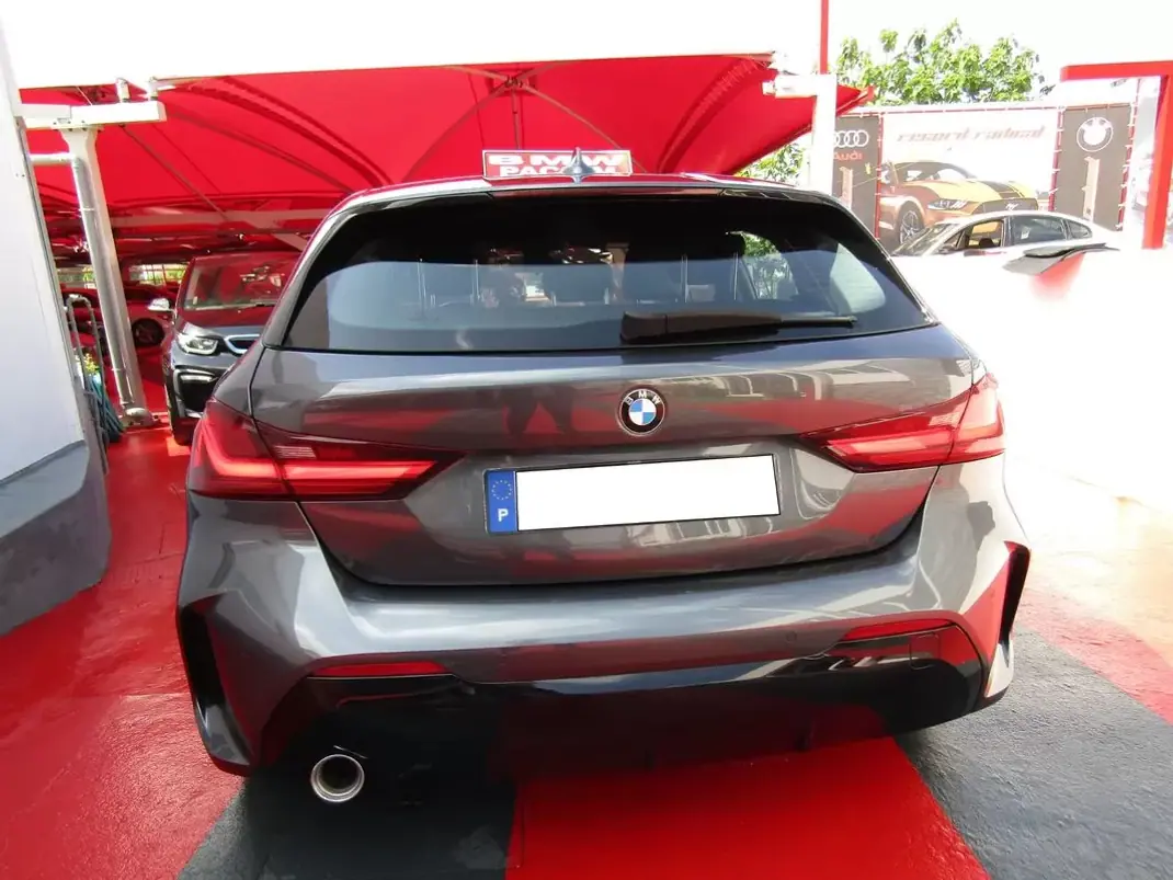 BMW 116 2021 - 24899 EUR, 49120 km - 49120km - foto 5 de 31