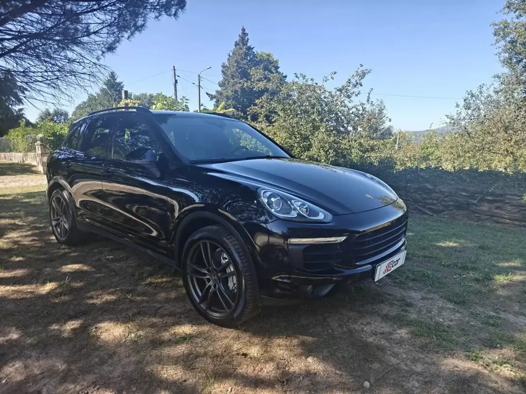 Porsche Cayenne 2016 - 42499 EUR, 199000 km - 199000km - foto 2 de 41