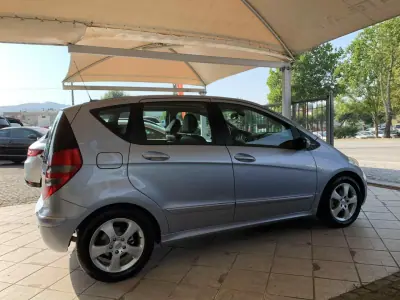 Mercedes-Benz A 180 2006 - 5950 EUR, 150000 km - AUTO.MOTO.pt - 150000km - foto 5 de 22