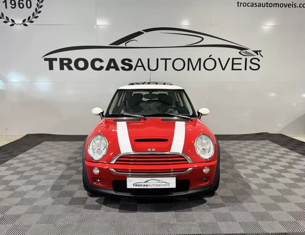 MINI 3 Portas 2005 - 11900 EUR, 85312 km - 85312km - foto 2 de 47