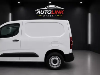 Citroën Berlingo 2022 - 15000 EUR, 145000 km - 145000km - foto 6 de 14