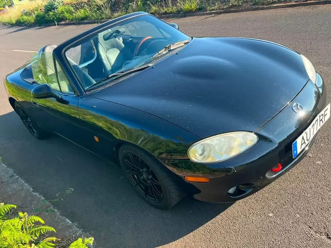 Mazda MX-5 2003 - 12750 EUR, 160000 km - 160000km - foto 4 de 7