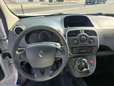 Renault Kangoo 2019 - 12450 EUR, 157608 km - 157608km - foto 6 de 10