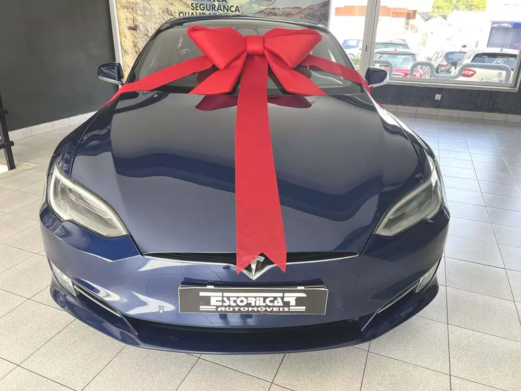 Tesla Model S 2020 - 46800 EUR, 44110 km - 44110km - foto 5 de 25
