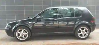 Volkswagen Golf 1999 - 2750 EUR, 457773 km - 457773km - foto 2 de 15