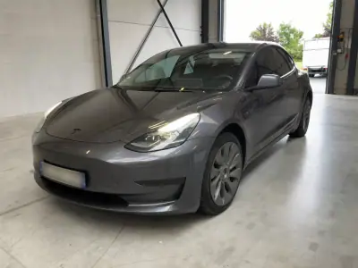 Tesla Model 3 2022 - 99326km
