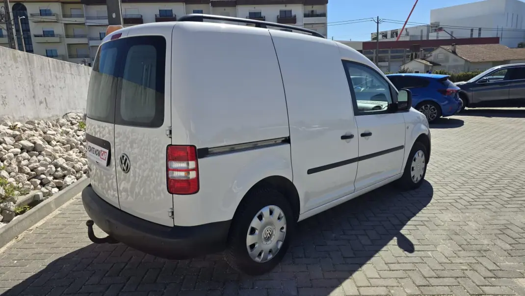 VW Caddy 1.6TDI 2015 - 9990 EUR, 208841 km - AUTO.MOTO.pt - 208841km - foto 4 de 16