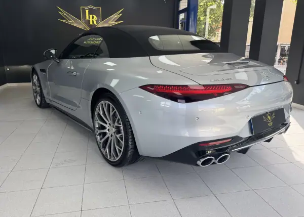 Mercedes-Benz SL 43 AMG 2024 - 125000 EUR, 12500 km - AUTO.MOTO.pt - 12500km - foto 14 de 40