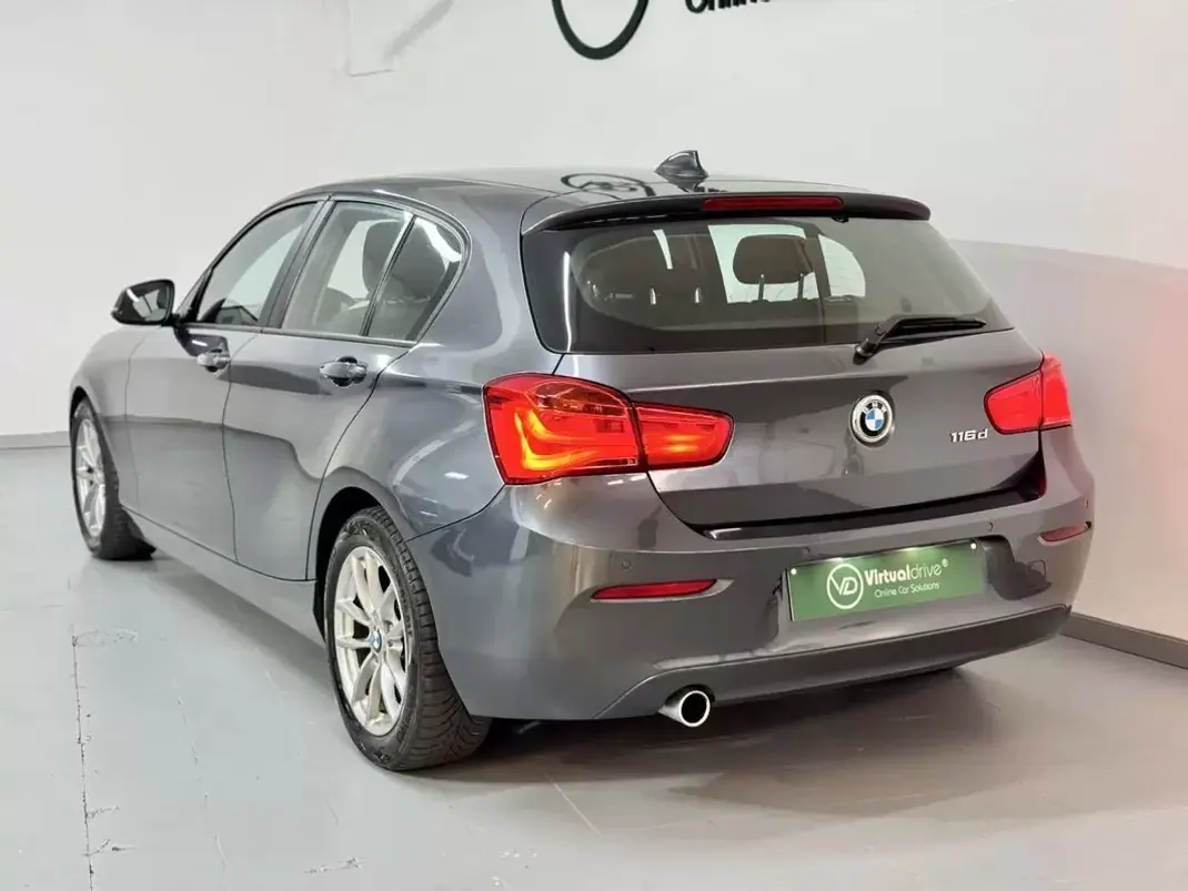 BMW 116 2016 - 10750 EUR, 176000 km - 176000km - foto 14 de 44
