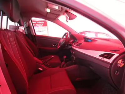 Renault Mégane 2013 - 4950 EUR, 374890 km - 374890km - foto 6 de 11