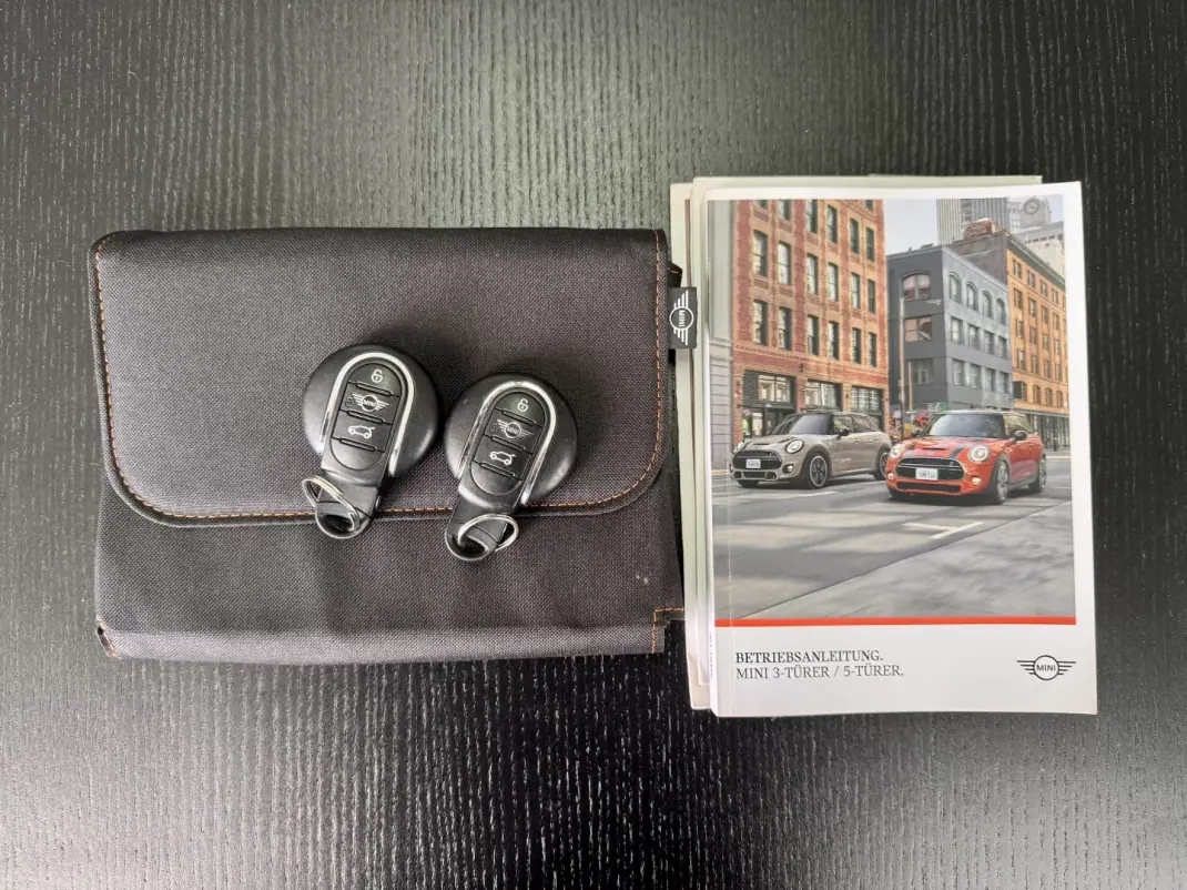 MINI Cooper 2018 - 21990 EUR, 165000 km - AUTO.MOTO.pt - 165000km - foto 31 de 31