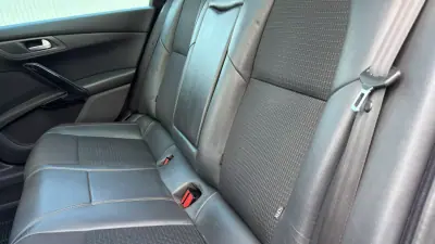 Peugeot 508 RXH 2013 - 9900 EUR, 320000 km - AUTO.MOTO.pt - 320000km - foto 49 de 54