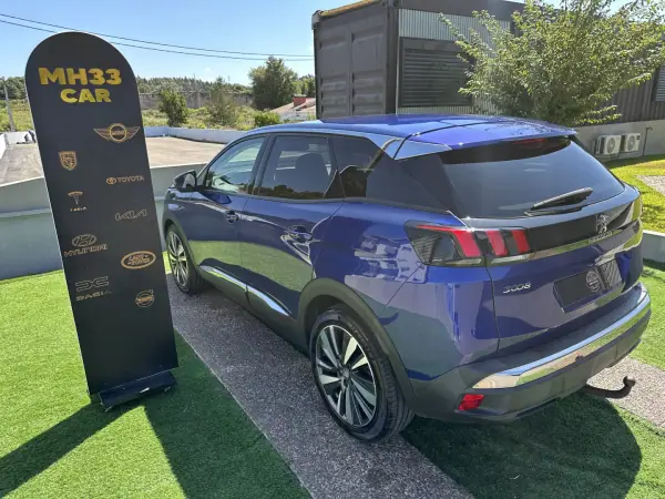 Peugeot 3008 2018 - 14900 EUR, 200000 km - AUTO.MOTO.pt - 200000km - foto 14 de 63