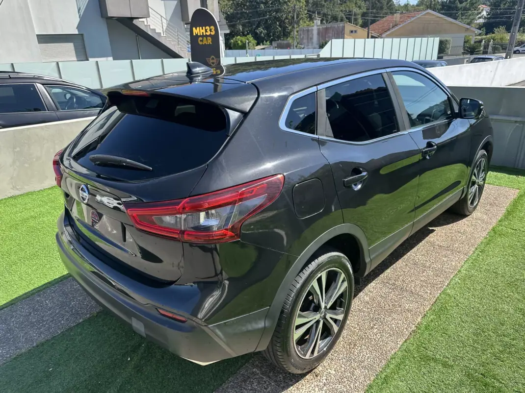 Nissan Qashqai 2018 - 15500 EUR, 200000 km - 200000km - foto 12 de 68