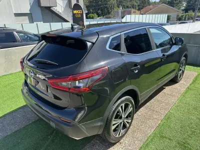 Nissan Qashqai 2018 - 15500 EUR, 200000 km - 200000km - foto 12 de 68