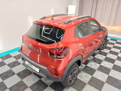 Dacia Spring 2023 - 12250 EUR, 21000 km - 21000km - foto 8 de 19