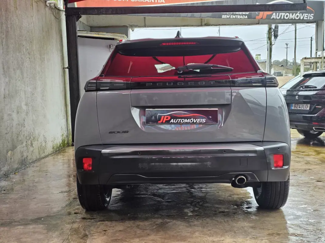 Peugeot 2008 2023 - 22999 EUR, 119000 km - AUTO.MOTO.pt - 119000km - foto 21 de 21