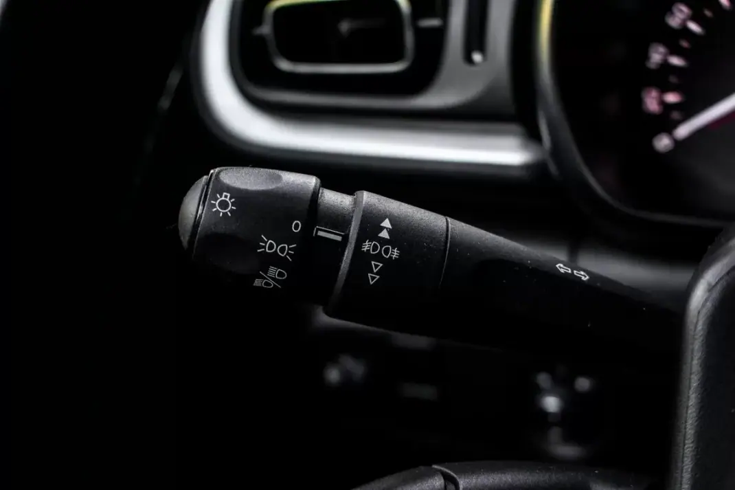 Citroën C3 2021 - 10490 EUR, 69052 km - AUTO.MOTO.pt - 69052km - foto 11 de 30