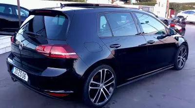 Volkswagen Golf 2014 - 18900 EUR, 168243 km - AUTO.MOTO.pt - 168243km - foto 8 de 13