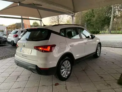 SEAT Arona 2022 - 16950 EUR, 38563 km - AUTO.MOTO.pt - 38563km - foto 5 de 21