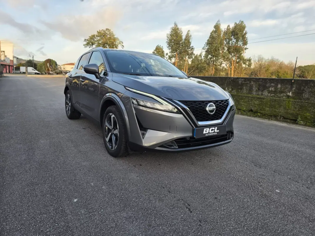 Nissan Qashqai 2022 - 23990 EUR, 90000 km - AUTO.MOTO.pt - 90000km - foto 1 de 38
