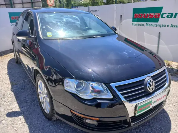 Volkswagen Passat 2008 - 7350 EUR, 187033 km - AUTO.MOTO.pt - 187033km - foto 5 de 25