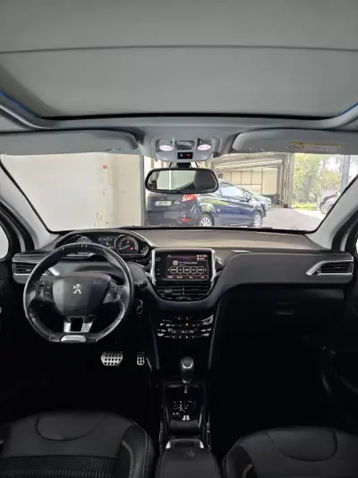 Peugeot 2008 2019 - 12850 EUR, 138694 km - AUTO.MOTO.pt - 138694km - foto 29 de 35
