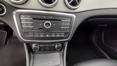 Mercedes-Benz CLA 200 2016 - 19999 EUR, 199000 km - AUTO.MOTO.pt - 199000km - foto 30 de 33