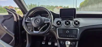 Mercedes-Benz CLA 200 2015 - 21000 EUR, 156000 km - AUTO.MOTO.pt - 156000km - foto 9 de 26