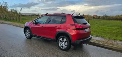Peugeot 2008 2019 - 9990 EUR, 184000 km - AUTO.MOTO.pt - 184000km - foto 6 de 16