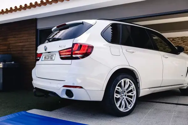 BMW X5 2014 - 25900 EUR, 170000 km - AUTO.MOTO.pt - 170000km - foto 7 de 25