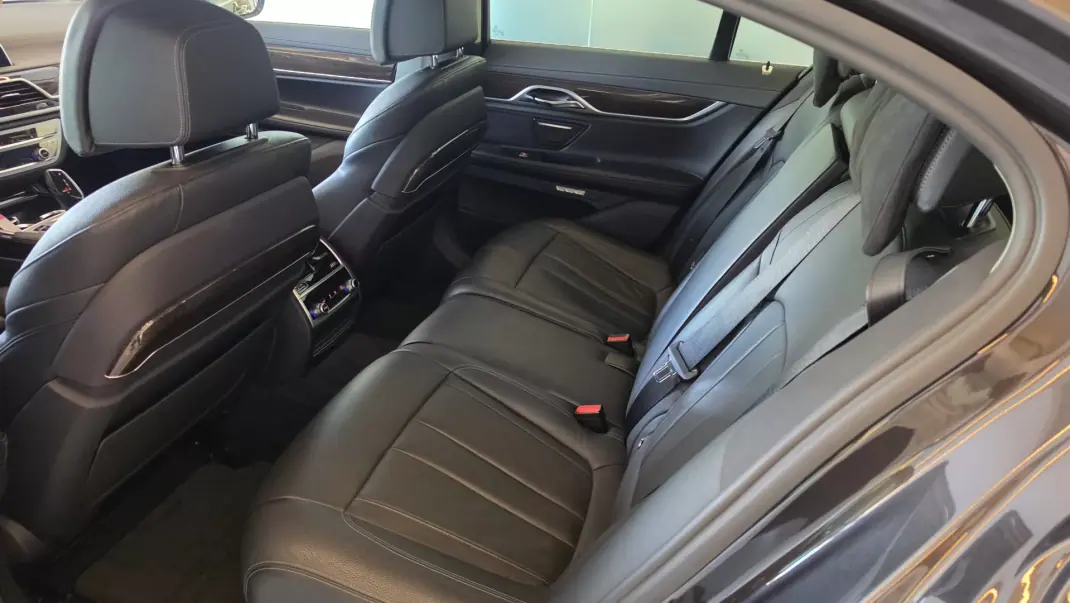 BMW 730 2016 - 29900 EUR, 188987 km - AUTO.MOTO.pt - 188987km - foto 53 de 69